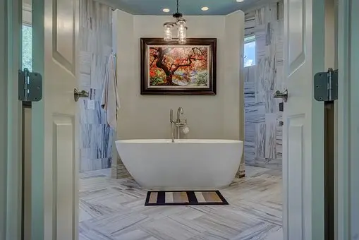 Bathtub-Repair--in-Milwaukee-Wisconsin-bathtub-repair-milwaukee-wisconsin.jpg-image